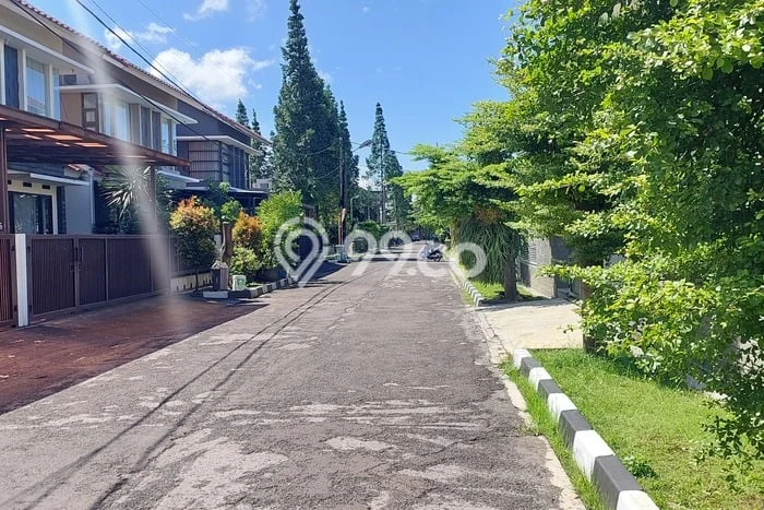 Rumah Sederhana Dijual di Antapani 5 Kamar dengan Luas Tanah 198m2 Rumah Sederhana Dijual di Antapani 5 Kamar dengan Luas Tanah 198m2