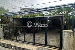 Rumah Nyaman 4 KT LB 125m2 Kondisi Bagus di Supratman Rumah Nyaman 4 KT LB 125m2 Kondisi Bagus di Supratman