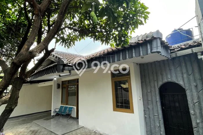 Rumah Cantik Siap Pakai Di Arcamanik Luas 155m2 Lokasi Strategis Rumah Cantik Siap Pakai Di Arcamanik Luas 155m2 Lokasi Strategis