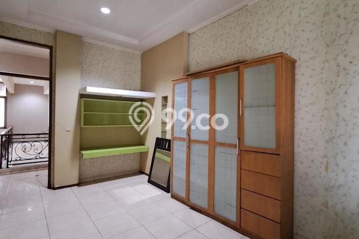 Rumah Sewa Bandung LT 510m2 LB 414m2 Area Turangga Rumah Sewa Bandung LT 510m2 LB 414m2 Area Turangga