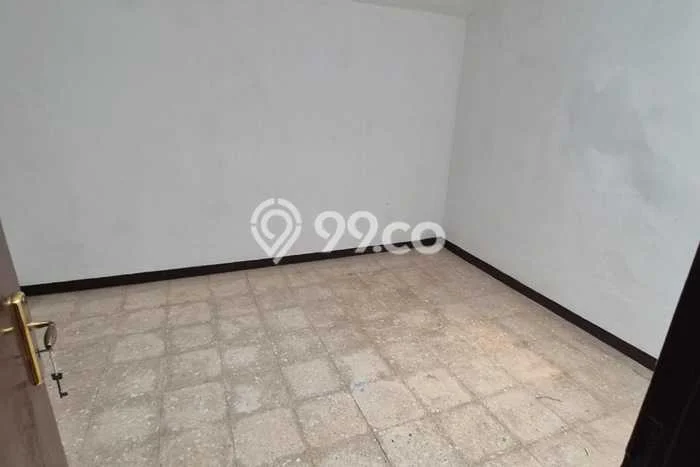 Disewakan! Rumah 5 Kamar Tidur &
2 Kamar Mandi di Cipaganti, Bandung Disewakan! Rumah 5 Kamar Tidur &
2 Kamar Mandi di Cipaganti, Bandung