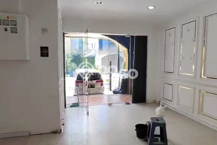Ruko Disewakan Lokasi Soekarno Hatta Bandung Harga Spesial! Ruko Disewakan Lokasi Soekarno Hatta Bandung Harga Spesial!