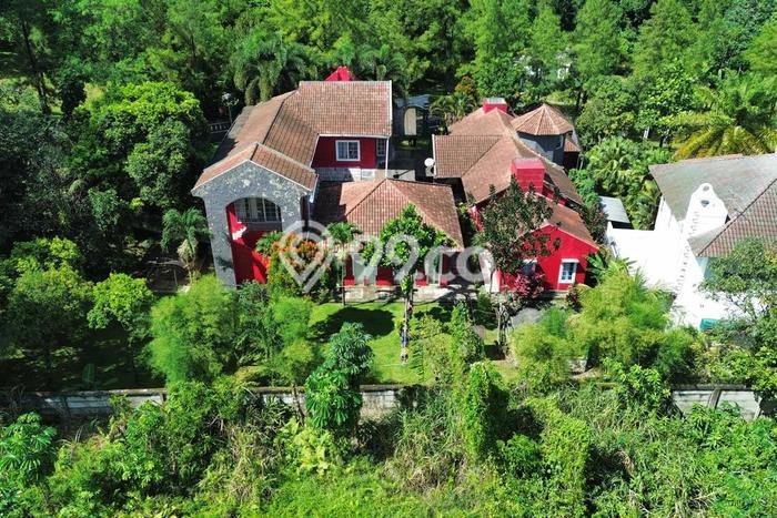 Dijual Cepat! Vila di , Ukuran 1400m2m², Kawasan Berkembang dengan nilai meningkat Dijual Cepat! Vila di , Ukuran 1400m2m², Kawasan Berkembang dengan nilai meningkat
