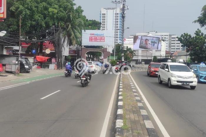Jual Rumah Luas Megah Dengan View Cantik di Bendungan Hilir, Jakarta Pusat Jual Rumah Luas Megah Dengan View Cantik di Bendungan Hilir, Jakarta Pusat