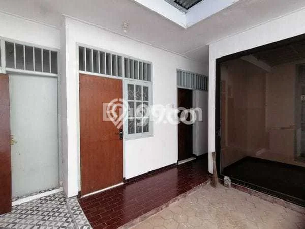 Rumah Kontrakan Malang LT 171m2 LB 160m2 Kawasan Araya Rumah Kontrakan Malang LT 171m2 LB 160m2 Kawasan Araya