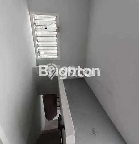 KESEMPATAN TERBAIK! Rumah area , 2 KM, Siap Huni, Luas 84m2m² LB 100m2m² KESEMPATAN TERBAIK! Rumah area , 2 KM, Siap Huni, Luas 84m2m² LB 100m2m²
