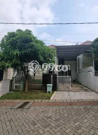 Disewakan! Rumah 2 Kamar Tidur &
1 Kamar Mandi di Dieng Tidar, Malang Disewakan! Rumah 2 Kamar Tidur &
1 Kamar Mandi di Dieng Tidar, Malang
