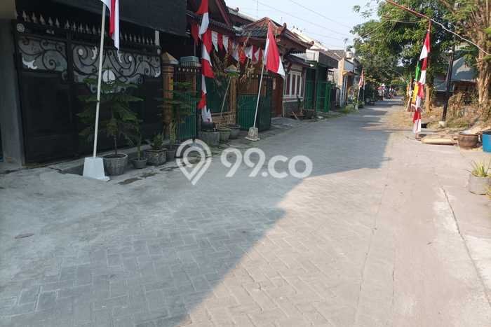 Jual Rumah Harga Miring Jetis Punya 3 Kamar & LT 90m2 Jual Rumah Harga Miring Jetis Punya 3 Kamar & LT 90m2