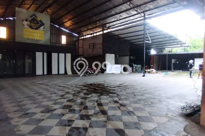 Gudang Area Bisnis di Pekayon, Luas 1200m², For Rent, Ready Digunakan Gudang Area Bisnis di Pekayon, Luas 1200m², For Rent, Ready Digunakan