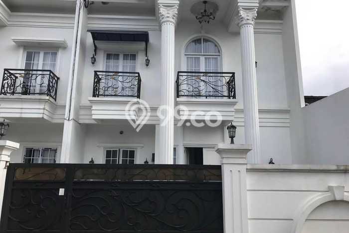 For Sale Rumah 3 Kamar Lokasi Ideal Nyaman dan Strategis di Jatisampurna For Sale Rumah 3 Kamar Lokasi Ideal Nyaman dan Strategis di Jatisampurna