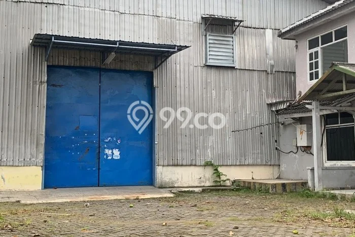 Gudang Komersial Disewakan di Bergas Semarang Luas 900m2 Gudang Komersial Disewakan di Bergas Semarang Luas 900m2