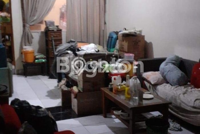 Dijual Rumah Premium dengan Fasilitas Sekitar Lengkap di Kembangan, Jakarta Barat Dijual Rumah Premium dengan Fasilitas Sekitar Lengkap di Kembangan, Jakarta Barat