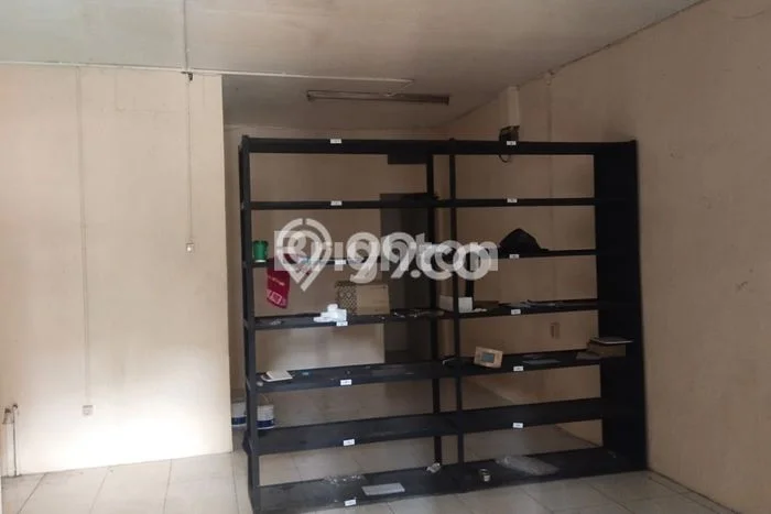 Ruko di Prapanca, Luas 30m², For Rent, Kawasan Komersial, Ready Untuk Dihuni Ruko di Prapanca, Luas 30m², For Rent, Kawasan Komersial, Ready Untuk Dihuni