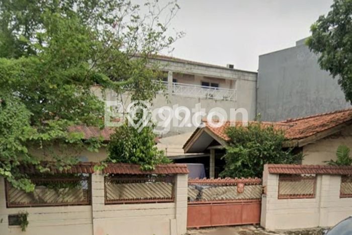 Dijual Rumah Premium dengan Fasilitas Sekitar Lengkap di Kembangan, Jakarta Barat Dijual Rumah Premium dengan Fasilitas Sekitar Lengkap di Kembangan, Jakarta Barat