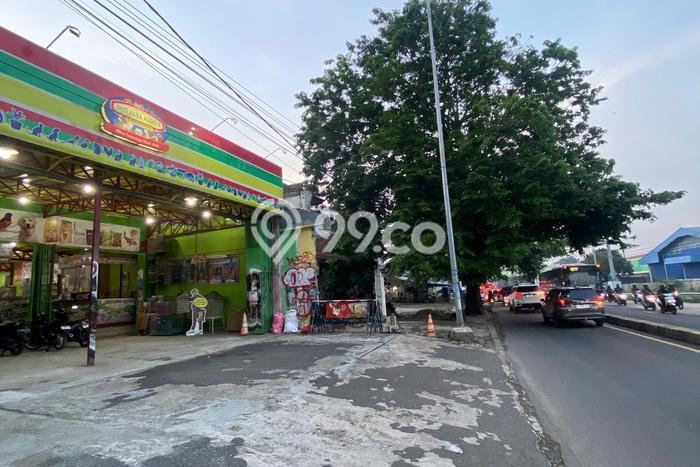 Ruko Area Komersial Kawasan Ciputat, Luas 324m², Mainroad Ruko Area Komersial Kawasan Ciputat, Luas 324m², Mainroad