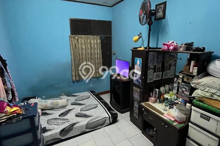 Rumah Modern 3 KT di Raya Darmo Surabaya Unfurnished Rumah Modern 3 KT di Raya Darmo Surabaya Unfurnished