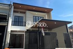 Hunian Mewah Dijual LT 153m2 di Bulak, Surabaya Hunian Mewah Dijual LT 153m2 di Bulak, Surabaya