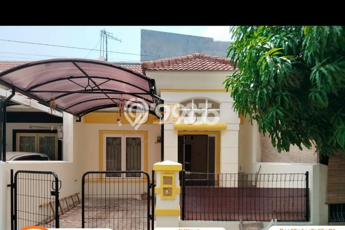 Dijual Rumah 3 Kamar Lokasi Ideal Bagus dan Strategis di Bulak Dijual Rumah 3 Kamar Lokasi Ideal Bagus dan Strategis di Bulak