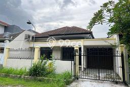 Disewakan Rumah Harga Terjangkau di Pakuwon City Surabaya Punya 3 Kamar Tidur Disewakan Rumah Harga Terjangkau di Pakuwon City Surabaya Punya 3 Kamar Tidur