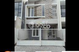 Jual Rumah Strategis Bagus Punya 3 KT di Bulak Surabaya SHM Jual Rumah Strategis Bagus Punya 3 KT di Bulak Surabaya SHM