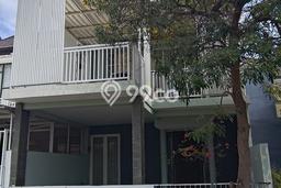 Rumah Modern 3 KT di Pakuwon City Surabaya Semi Furnished Rumah Modern 3 KT di Pakuwon City Surabaya Semi Furnished