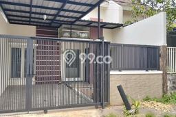 For Sale Rumah 2 Kamar Lokasi Ideal Bagus dan Strategis di Wiyung For Sale Rumah 2 Kamar Lokasi Ideal Bagus dan Strategis di Wiyung