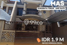 Hunian Impian Modern! Rumah 2 Lantai area Mulyorejo, Surabaya, Luas 120m² Bangunan 200m² Hunian Impian Modern! Rumah 2 Lantai area Mulyorejo, Surabaya, Luas 120m² Bangunan 200m²