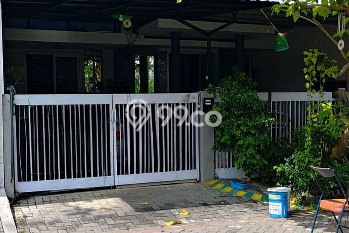 For Sale Rumah 2 Kamar Lokasi Strategis Bagus dan Strategis di Kenjeran For Sale Rumah 2 Kamar Lokasi Strategis Bagus dan Strategis di Kenjeran