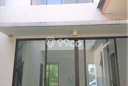 Rumah Elit Modern Tanpa Renovasi di BSD Tangerang Rumah Elit Modern Tanpa Renovasi di BSD Tangerang