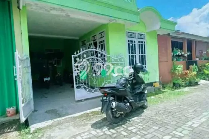 Rumah Minimalis Terbaik Dijual Area Kembaran LT 100m2 Rumah Minimalis Terbaik Dijual Area Kembaran LT 100m2