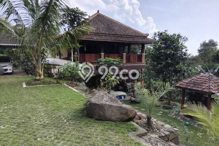 For Sale! Luxury House LT 13315m2 Desain Elegan di Baturaden For Sale! Luxury House LT 13315m2 Desain Elegan di Baturaden