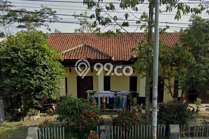 Siap Huni Hunian Elit 9 Kamar di Rawalo Dekat ke Mana Saja Siap Huni Hunian Elit 9 Kamar di Rawalo Dekat ke Mana Saja