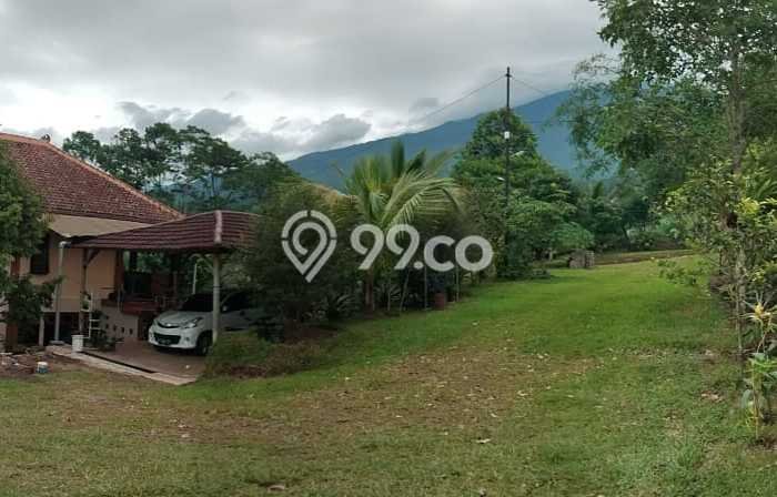 For Sale! Luxury House LT 13315m2 Desain Elegan di Baturaden For Sale! Luxury House LT 13315m2 Desain Elegan di Baturaden