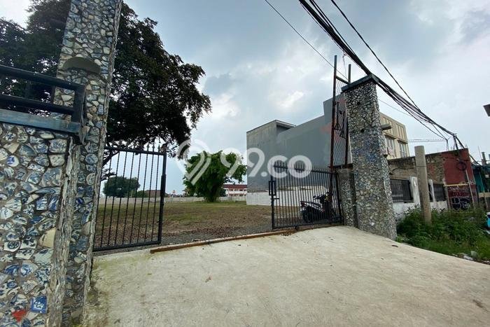 Lahan Kosong Dijual di Tangerang Selatan dengan Area 4000m2 Lahan Kosong Dijual di Tangerang Selatan dengan Area 4000m2