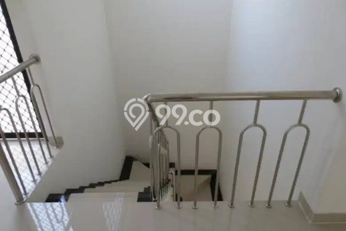 Disewakan Rumah Harga Terjangkau di Green Lake City Jakarta Barat dengan 3 Kamar Tidur Disewakan Rumah Harga Terjangkau di Green Lake City Jakarta Barat dengan 3 Kamar Tidur