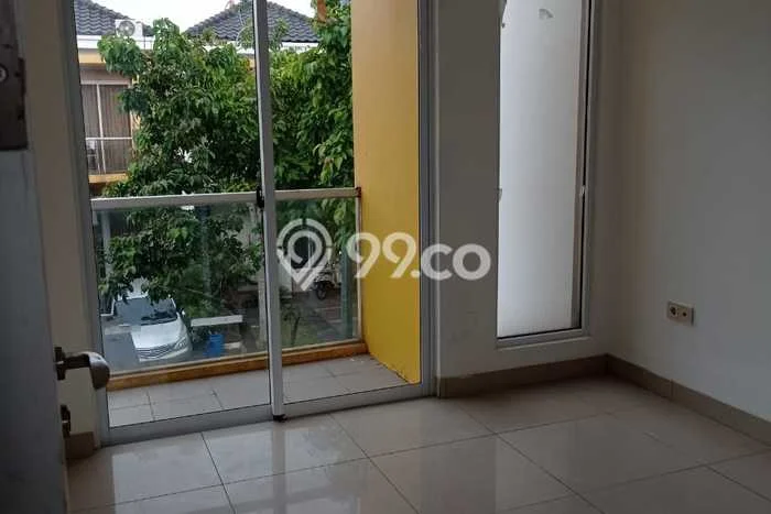 Rumah sewa siap pakai 3 Kamar Tidur di Green Lake City, Jakarta Barat Rumah sewa siap pakai 3 Kamar Tidur di Green Lake City, Jakarta Barat