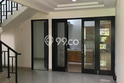 Dijual Rumah 3 Kamar Lokasi Strategis Nyaman dan Strategis di Kelapa Gading Dijual Rumah 3 Kamar Lokasi Strategis Nyaman dan Strategis di Kelapa Gading