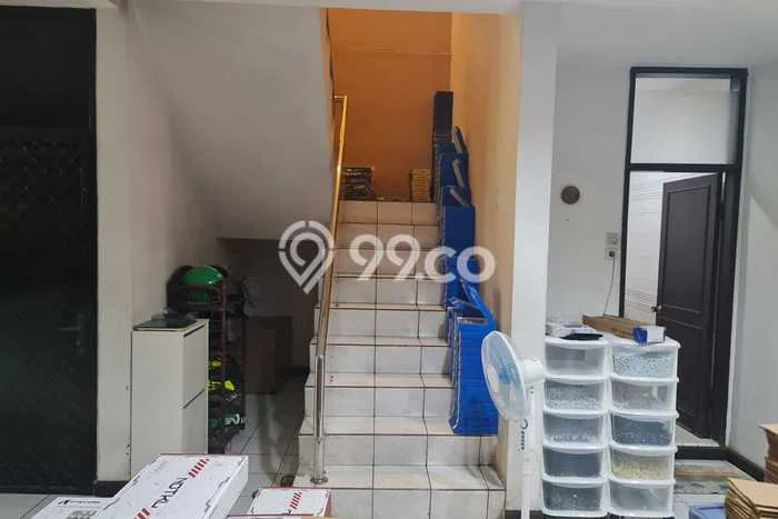 Hunian Elit LB 210m2 Siap Pakai Desain Elegan di Pluit, Jakarta Utara Hunian Elit LB 210m2 Siap Pakai Desain Elegan di Pluit, Jakarta Utara