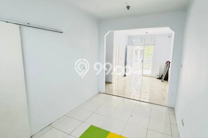 Jarang Ada! Rumah Sewa 2 Kamar Nyaman Siap Huni Metland Puri Jarang Ada! Rumah Sewa 2 Kamar Nyaman Siap Huni Metland Puri