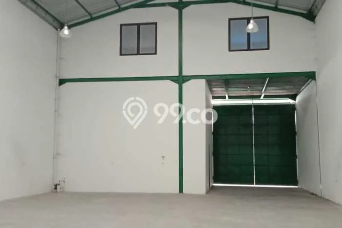 Unit Gudang Disewakan di Teluk Naga di Area Ramai & Strategis Unit Gudang Disewakan di Teluk Naga di Area Ramai & Strategis