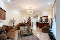 Ready to Use! Luxury House LT 1644m2 Desain Modern di scbd Ready to Use! Luxury House LT 1644m2 Desain Modern di scbd