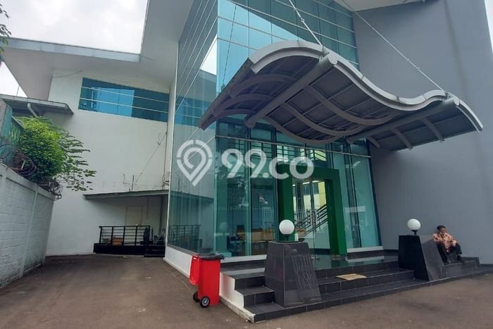 Gudang Kawasan Pasar Minggu, Luas 1600m2m², Kawasan Bisnis, Ramai Gudang Kawasan Pasar Minggu, Luas 1600m2m², Kawasan Bisnis, Ramai