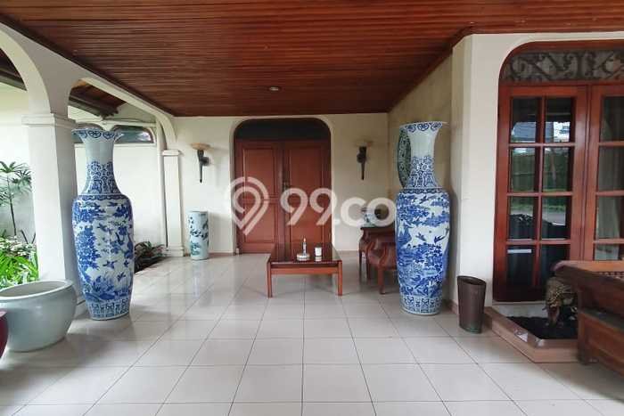For Sale! Luxury House LT 2022m2 Desain Elegan di Mampang For Sale! Luxury House LT 2022m2 Desain Elegan di Mampang