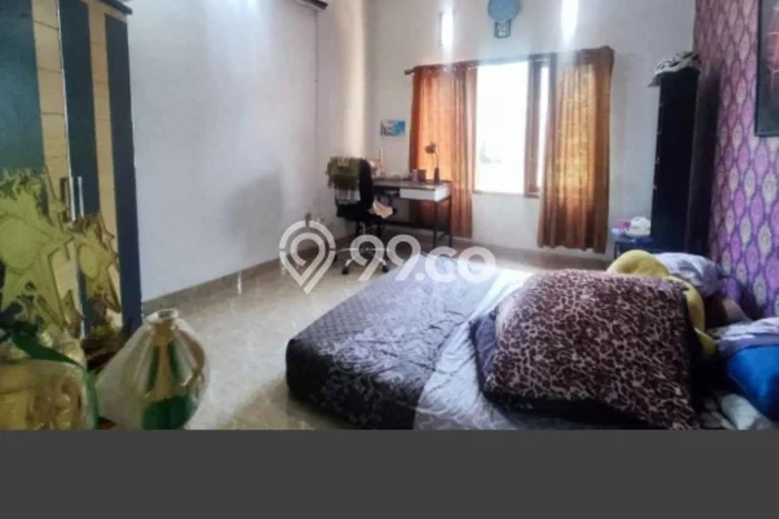 Lokasi strategis! Rumah siap pakai dikontrakkan di Cinangka LB 300m2 Lokasi strategis! Rumah siap pakai dikontrakkan di Cinangka LB 300m2