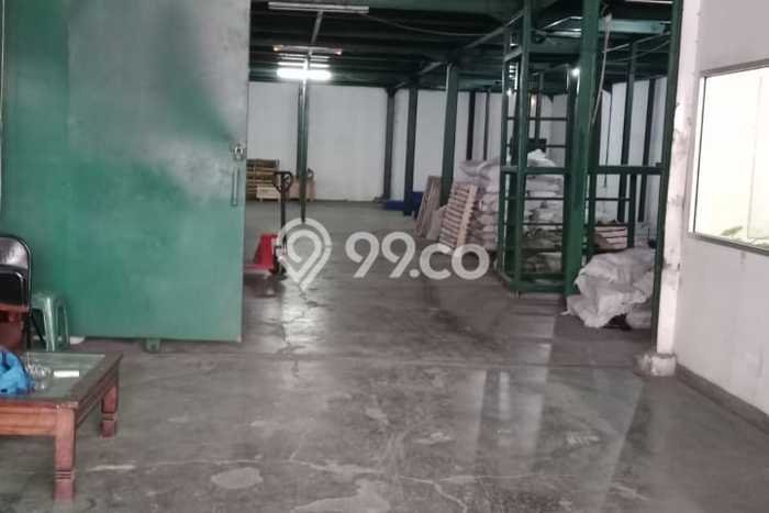 Gudang Bagus Dijual LB 1000m2 Lokasi Strategis Tangerang Area Cocok untuk Berbisnis Gudang Bagus Dijual LB 1000m2 Lokasi Strategis Tangerang Area Cocok untuk Berbisnis