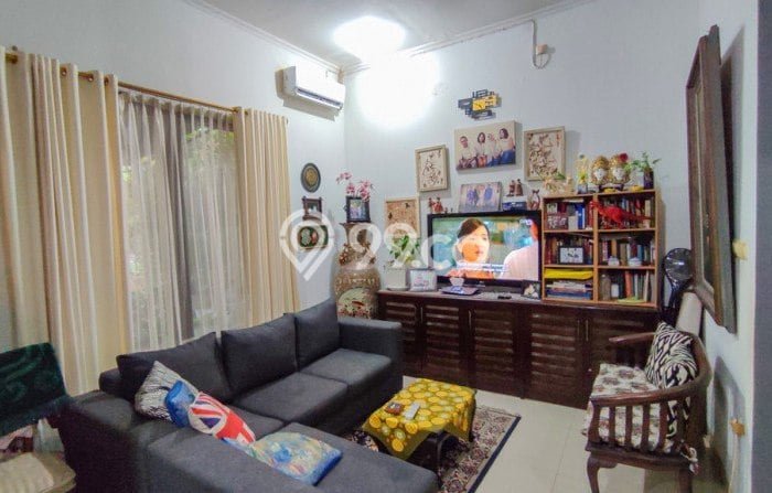 Hunian Cantik Modern Lb 180m2 di Ciputat Timur, Tangerang Selatan Hunian Cantik Modern Lb 180m2 di Ciputat Timur, Tangerang Selatan