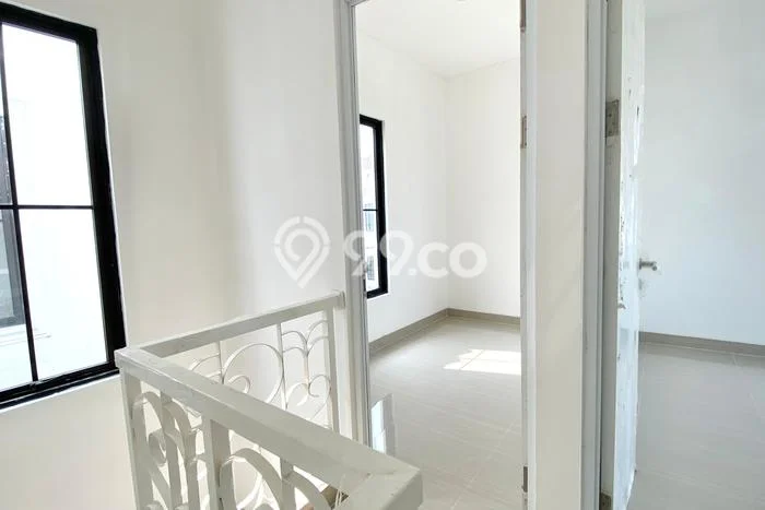 Jual Rumah Modern 2 KT di Jababeka, Bekasi Jual Rumah Modern 2 KT di Jababeka, Bekasi