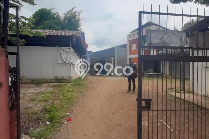 Unit Gudang Dijual di Majalaya Bandung Luas Tanah 1325m2, Luas Bangunan 700m2 Unit Gudang Dijual di Majalaya Bandung Luas Tanah 1325m2, Luas Bangunan 700m2