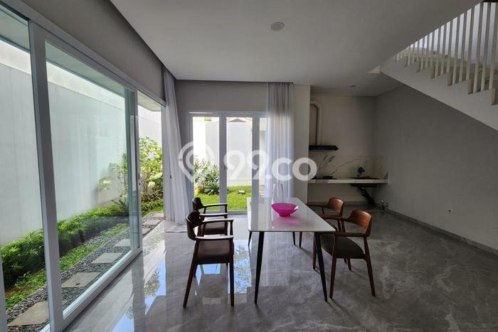 Best Deal Hunian Premium Ideal dan Luas di Cinere, Depok Best Deal Hunian Premium Ideal dan Luas di Cinere, Depok