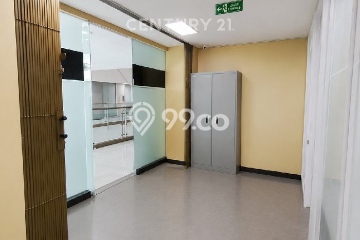 Kantor Komersial Dijual di Jatinegara Jakarta Timur LT 85m2 & LB 85m2 Kantor Komersial Dijual di Jatinegara Jakarta Timur LT 85m2 & LB 85m2